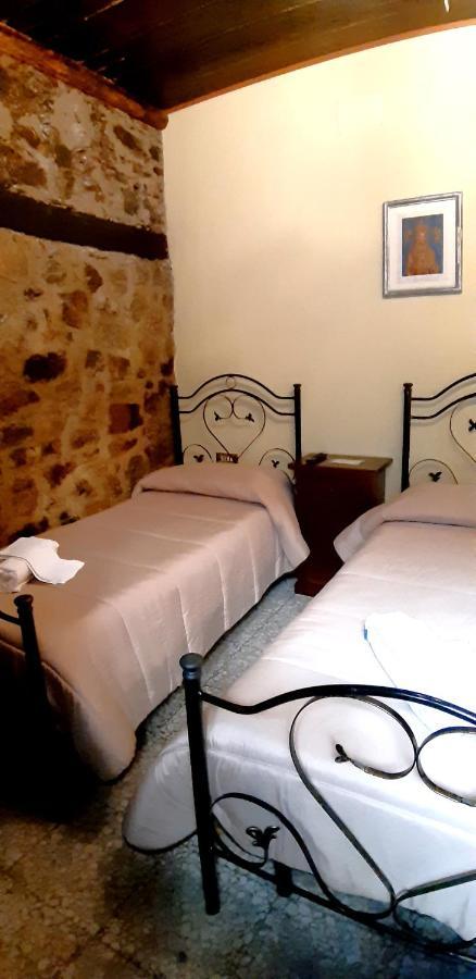 Il Castello Hotel Viggiano Exterior photo